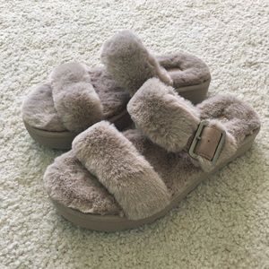 Koolaburra by UGG Furr-ah brown slides 6